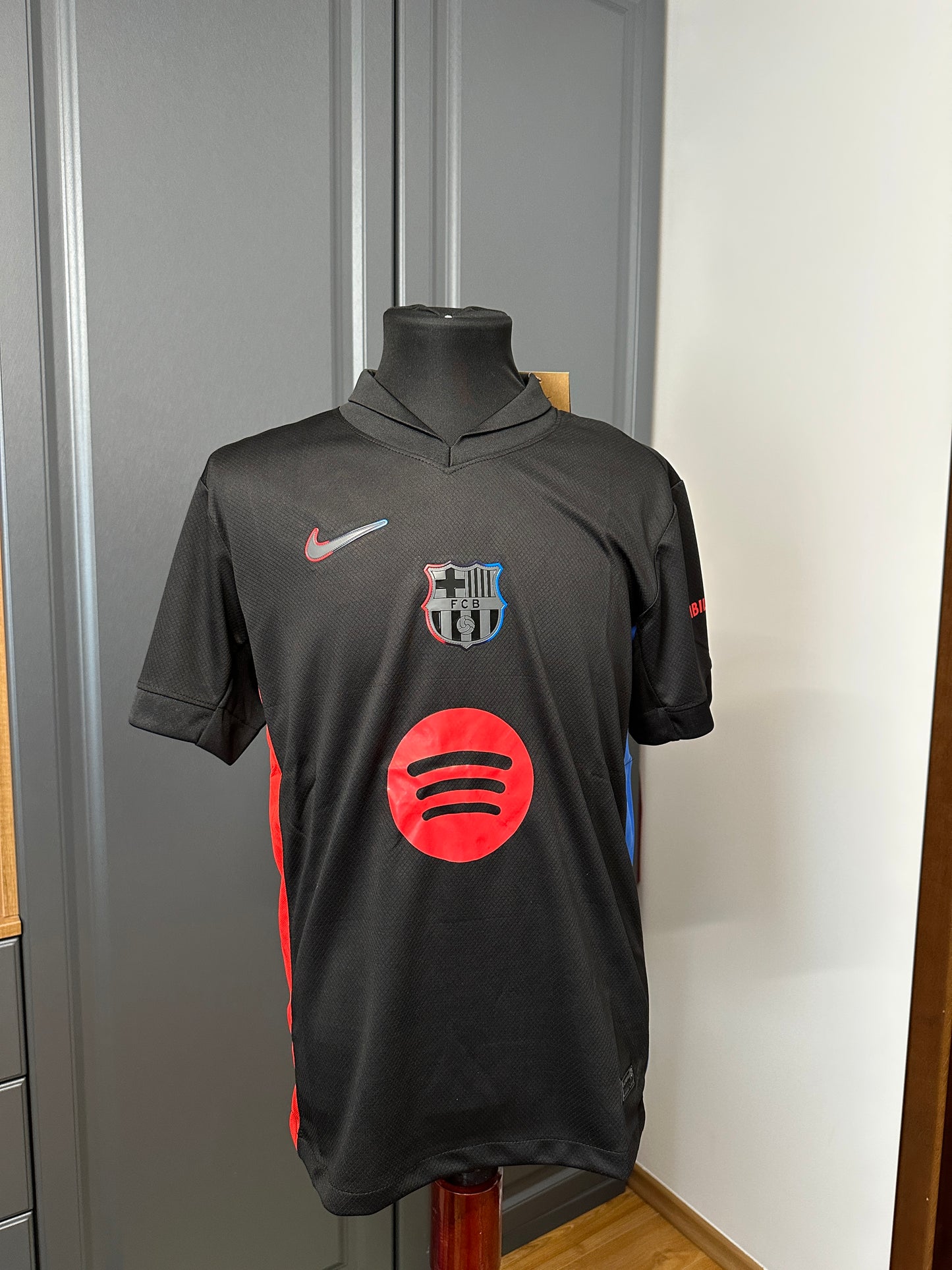 Barcelona Home Kit 24/25